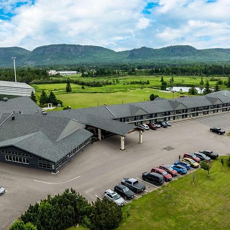 Best Western Plus Norwester Hotel & Conference Centre Тандер-Бей Екстер'єр фото
