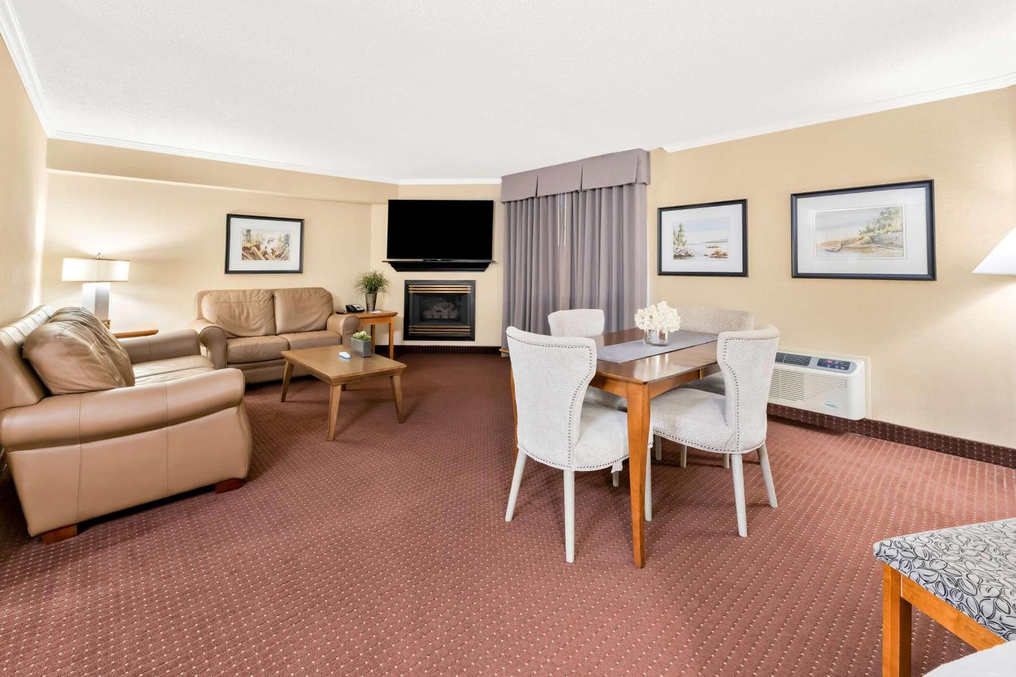Best Western Plus Norwester Hotel & Conference Centre Тандер-Бей Екстер'єр фото