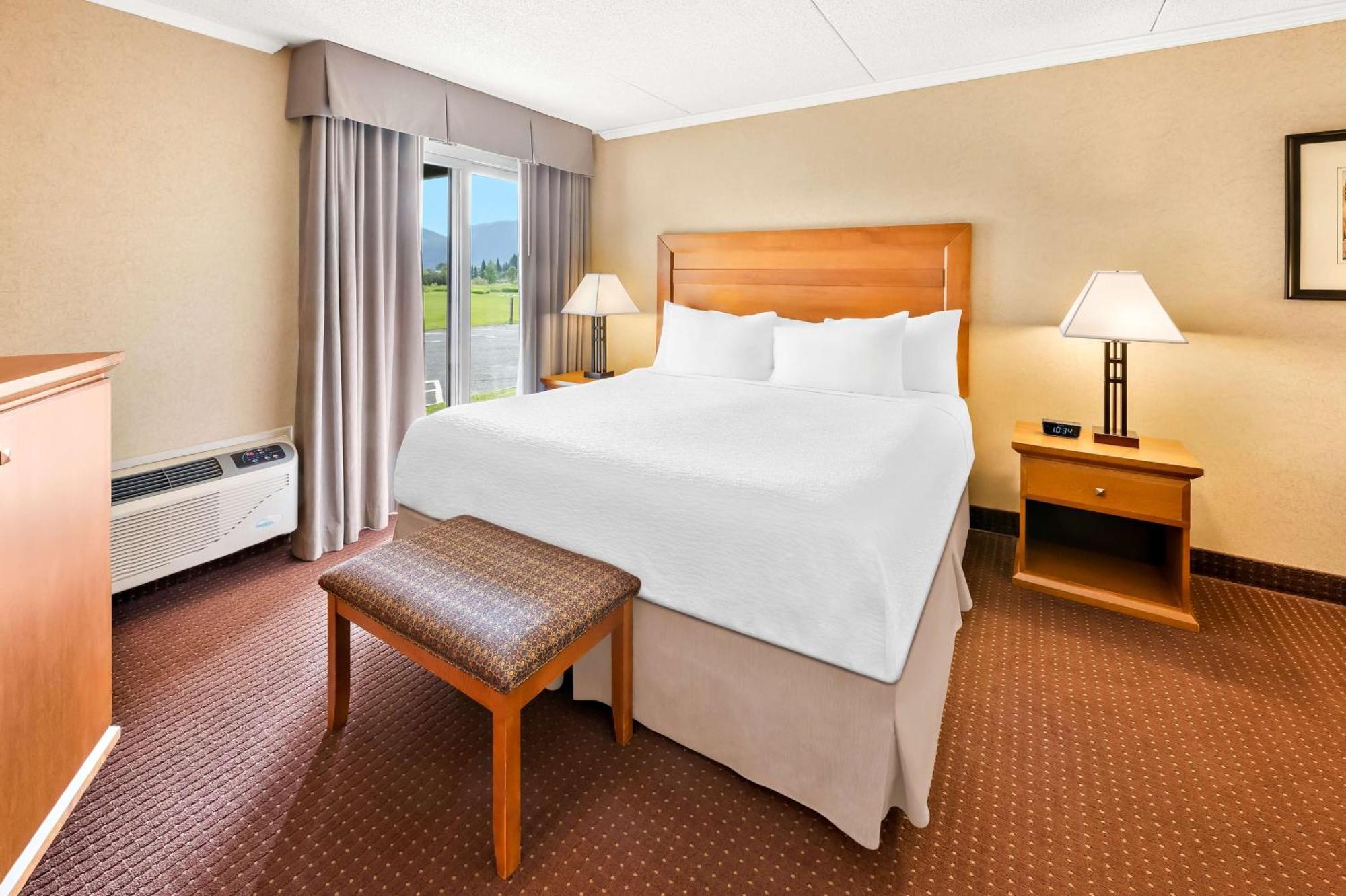 Best Western Plus Norwester Hotel & Conference Centre Тандер-Бей Екстер'єр фото