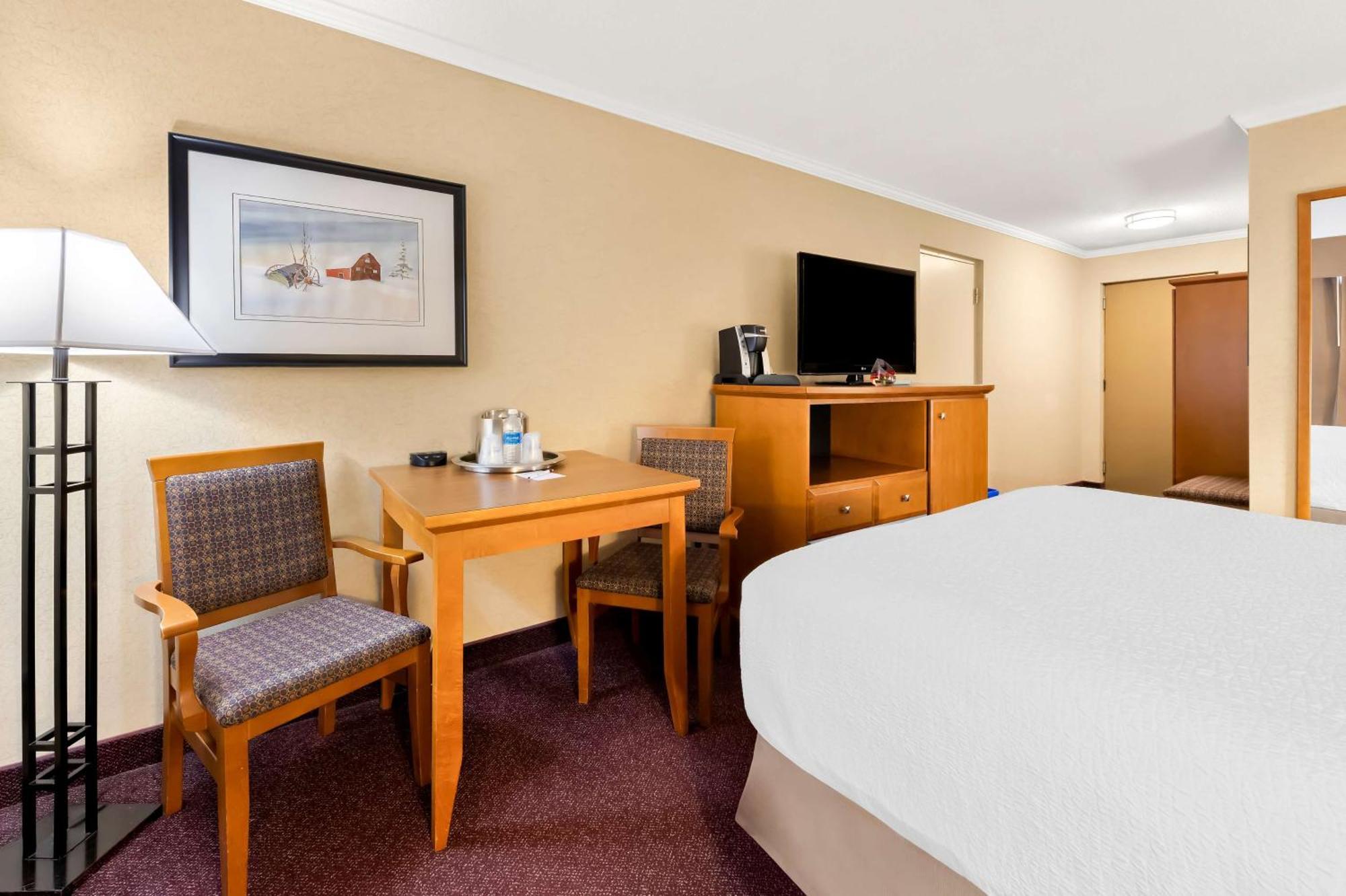 Best Western Plus Norwester Hotel & Conference Centre Тандер-Бей Екстер'єр фото