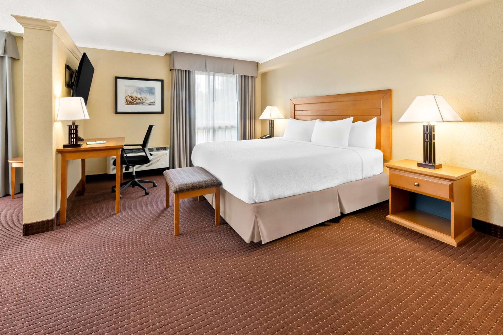 Best Western Plus Norwester Hotel & Conference Centre Тандер-Бей Екстер'єр фото