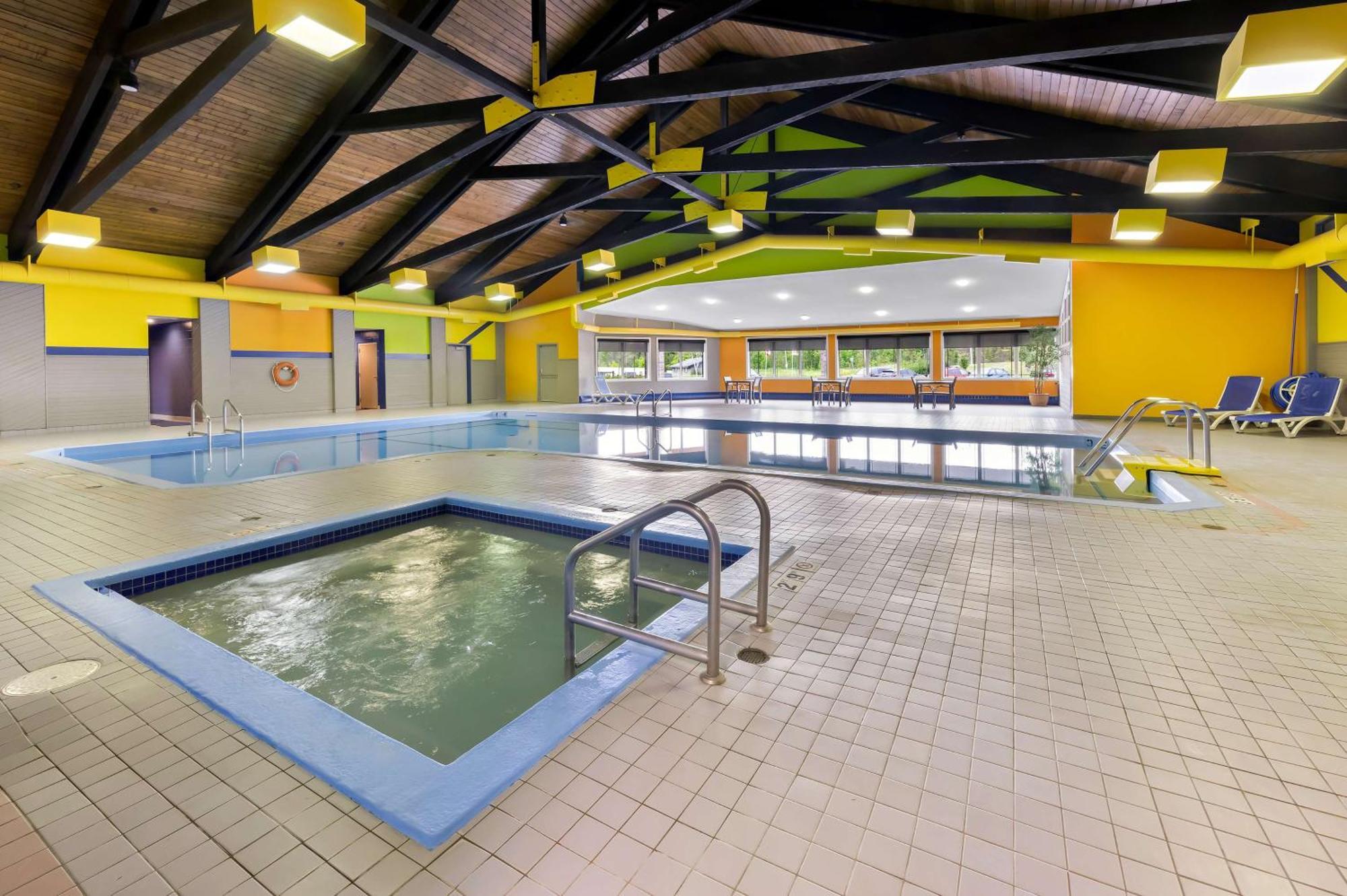 Best Western Plus Norwester Hotel & Conference Centre Тандер-Бей Екстер'єр фото
